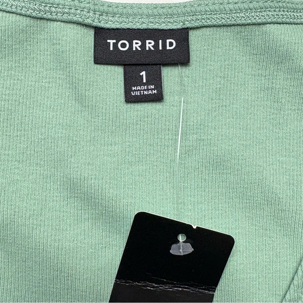 NEW TORRID Rib Cinched V-Neck Tee 1X 14/16 Green Cotton Blend Short Sleeve - Picture 7 of 10